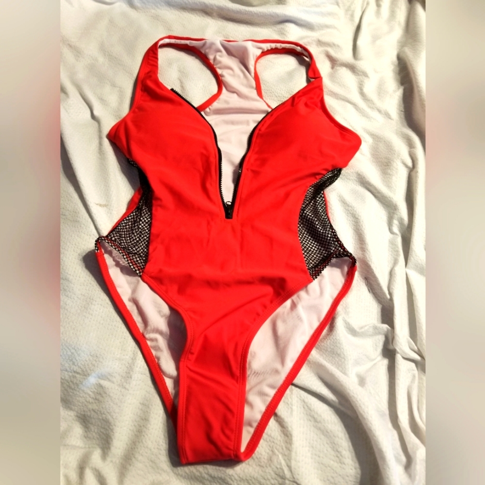 NWOT SUPER SEXY PADDED HIGH LEG ZIP UP AND DOWN CLEAVAGE MESH CUT OUT SWIM